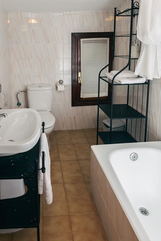 Apartamento Turistico La Solana Banos de Rio Tobia Екстериор снимка